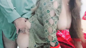 Istri Punjabi Digilir Suami Cuckold dengan Audio Hindi yang Jelas