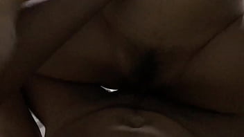 Menyantap dan menunggangi memek gadis Tionghoa yang tinggal di Burma