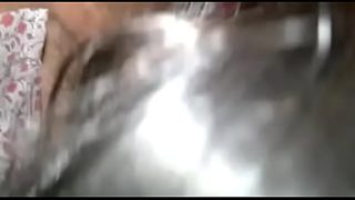 गर्म हिंदी ऑडियो में लंड चूसते हुए