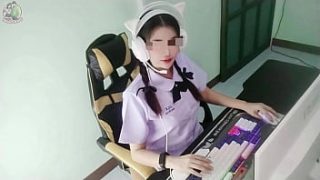 สาวนักศึกษาโดนรุ่นพี่ลากไปเย็ดหน้ากล้อง ร้องครวญครางดังลั่นบ้าน