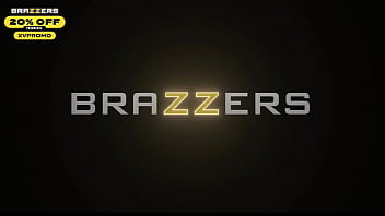 Puki Nakal di Pesta Malam: Skandal Scarlit Scandal / Brazzers / MASUKKAN KODE PROMO xvpromo SAAT CHECKOUT