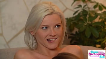 Saudara Tiri Seksi Zazie Berbagi Cairan Panas Saudara Tirinya dengan Kekasihnya Olivia Sparkle S1:E4