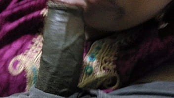 Pasangan Desi Bercinta dengan Penuh Gairah