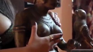 देवर ने अपनी भाभी को बिस्तर पर नचाया