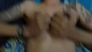 Resepsionis Seksi di Hyatt Regency Bandung, Windy Permana