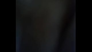 Desi Bhabhi yang Menggoda dengan Bisikan Hindi yang Menggairahkan