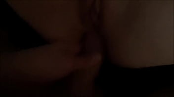 Ibu Tiri dan Anak Tirinya Menggairahkan Diri Sambil Menonton Film Porno – Ashley Fires – Terapi Keluarga yang Panas – Alex Adams
