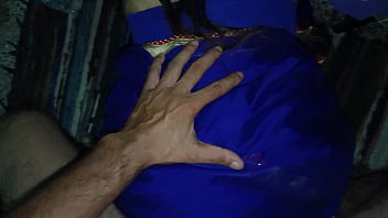 Sensual Bhabhi dari India: Suara Mesra dalam Bahasa Hindi