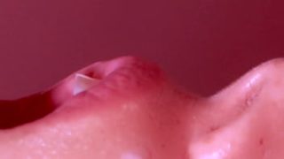 Istri Jepang yang Suka Menghisap Kontol Pria Lain