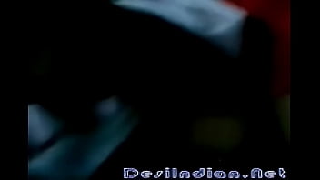 Desi Bibi Telugu yang Menggoda dan Menggiurkan