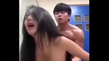 Gadis Tionghoa seksi yang menggoda