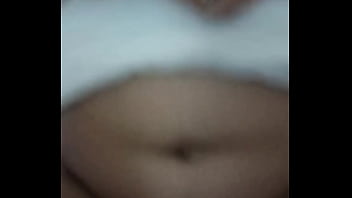 Momen panas istri tetangga merengek minta dipuaskan sampai tumpah