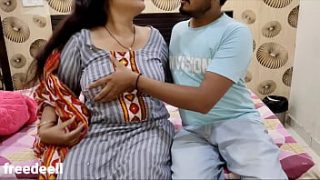 Dost ki Maa ko chod daala, garmi bhari Hindi XXX video