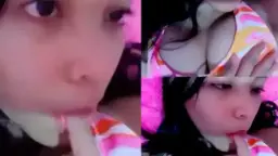 Laras Bali, Tiktoker ABG Cantik yang Menggoda dengan Toge