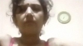 Panggilan Video Mesum dengan Bibi Sada dari Bangalore yang Telanjang Bulat