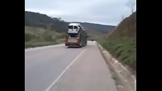 Cowok Indo yang Bikin Klepek-klepek