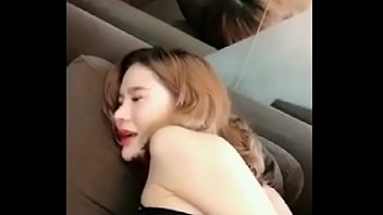 Gadis Tionghoa Imut Main SM dengan Pacar di Rumah – GirlSeekers.com