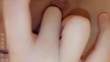 Ulasan Sensual: Pengalaman Intim dengan Wanita Tionghoa yang Menggoda
