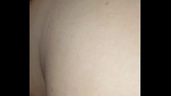 POV gadis Asia ditembak dari belakang sampai teriak
