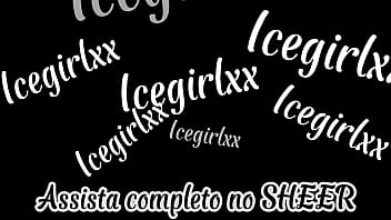 Kunjungan Tak Terduga dari Tetangga Seksi! Dia Langsung Datang Tanpa Celana Dalam, Siap untuk Ditempel di Pantatnya | Tonton Lengkap di SHEER