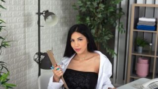 Dunia Mesum – Julia De Lucia dan Susy Gala dalam Adegan Pijat Erotis Biseksual yang Berubah Jadi Threesome Interrasial GP1942
