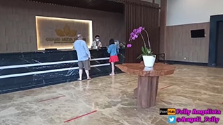 Gairah Tante Menggoda di Kamar Hotel