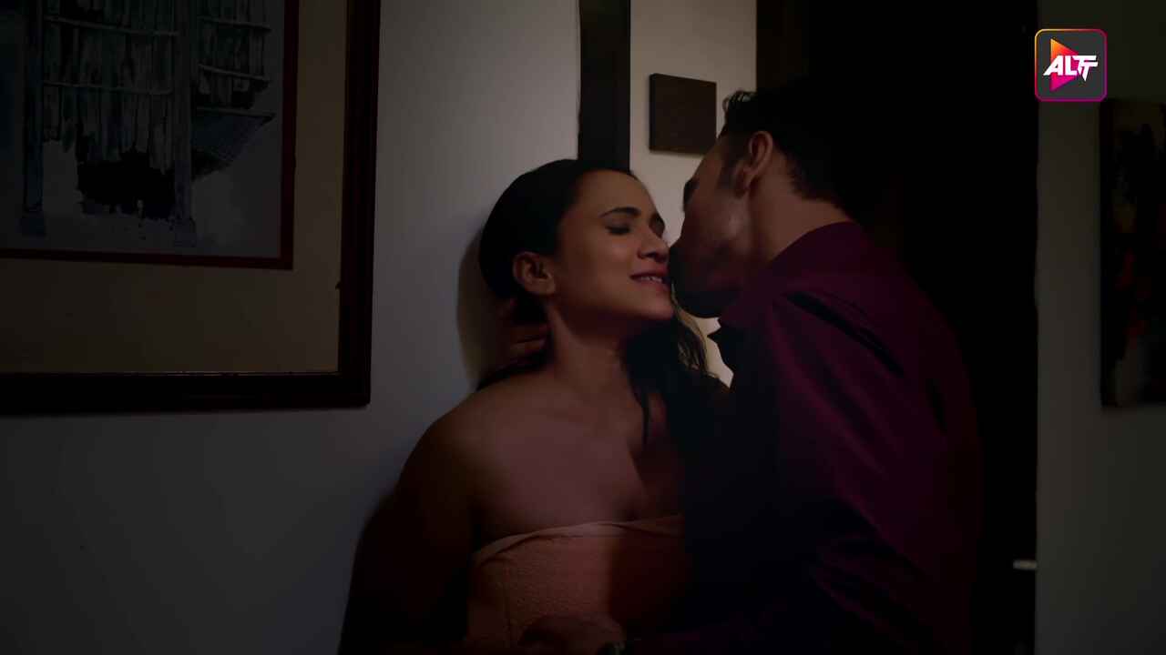 Gemetar Ketakutan 2024: Adegan Panas dan Vulgar di Episode Perdana Seri Web Hindi