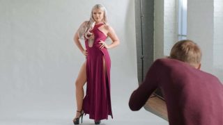 Model Paling Seksi di Brazzers