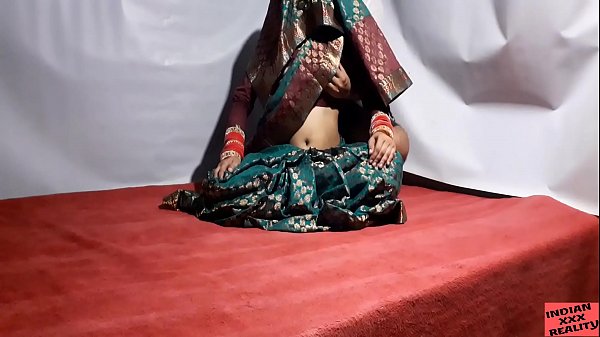 Ibu Tiri India dan Anak Tirinya Berhubungan Intim di Hari Ulang Tahun Pernikahan Mereka Bagian 1