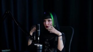 Dihukum karena bisnis bokep, video mesumnya bocor sampai ke sekolah, hilangnya keperawanan di ranjang ibunya – Carol RHCP (SHEER/RED)