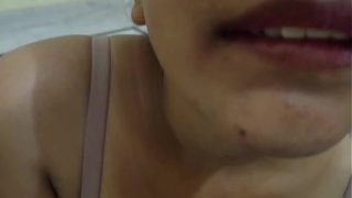 Video Panas Desi Bhabhi Dipali Mainkan Jari Bikin Heboh