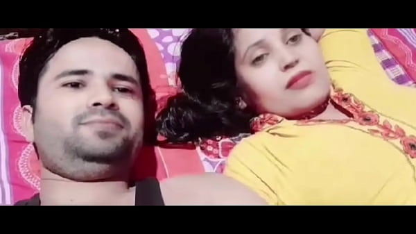 भाभी की रसोई में गरमा-गरम मसाला, देवर ने दिया चटपटा तड़का