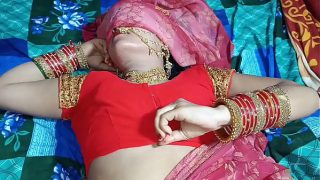 रक्षाबंधन पर सौतेली बहन ने भाई को राखी बांधते हुए गिफ्ट में अपने बूब्स दिखा दिए, हिन्दी में साफ सुनाई दी