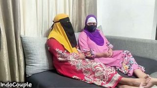 VIDEO PANAS LESBIAN TERBARU DARI INDONESIA