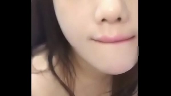 Gadis Remaja China Mengisap Kontol di Hinaporn