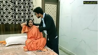 Ibu Tiri Desi Digoyang Menantu Laki-laki! Adegan Panas Jobordosti dengan Audio Menggoda