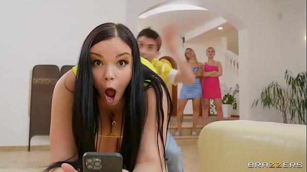 Pukul Pantat, Sentuh Dua Lubang Kemaluan / Brazzers / unduh lengkap di https://zzfull.com/tap