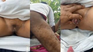 Devar menggali celah basah bhabhi telanjangnya di tengah hutan belantara