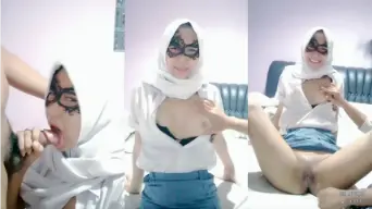 Jeslyn Hijabers Masih SMA Tampil Sensual dan Menggoda
