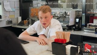 Teteskan Sperma di Waffleku, Sayang – Syren De Mer / Brazzers / tonton lengkap di www.brazzers.promo/waf