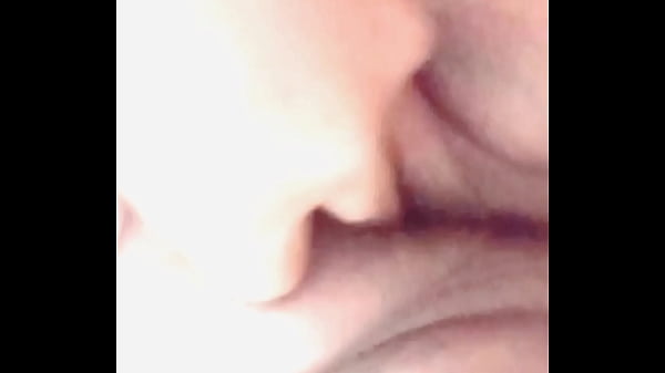 Desi Bhabhi yang Menggoda dan Tak Tahan Godaan