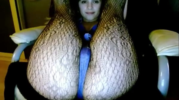 Gadis Seksi Masturbasi di Webcam Live