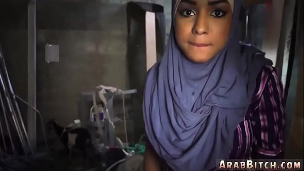 Arab montok anal dan muslimah di titik jatuhnya pantat, 23km