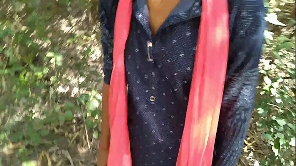 Desi panas di alam terbuka, pacar mesum ngentot gaya doggy keras dengan kekasihnya