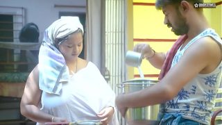 Desi Susu India Ngentot Bhabhi Gede Montok Gegara Ngiler Lihat Payudara Besar dan Berisi (Suara Hindi)