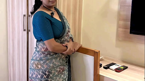 Bhabhi baru pindah ke apartemen, kasih hadiah spesial buat Devar tetangga, adegan panas pertama dengan suara Hindi menggoda