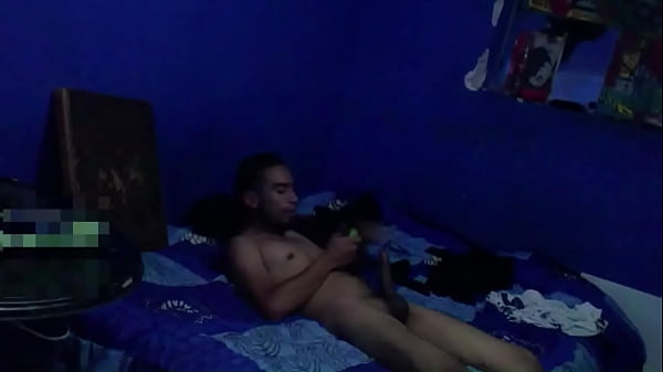 Gadis polos digoda teman ayahku sampai merintih.