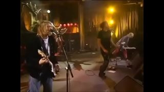 Ledakan Dahsyat Nirvana: Blew yang Mengguncang Seattle 1993