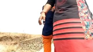 Rekaman Mesum Dua Lesbian Sangean Bercinta di Alam Terbuka