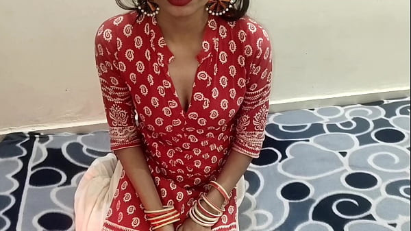 Desi gaon ki bhabhi ne parlour officer ko rishwat na dekar apni chudai karwai, xxx HD Hindi mein